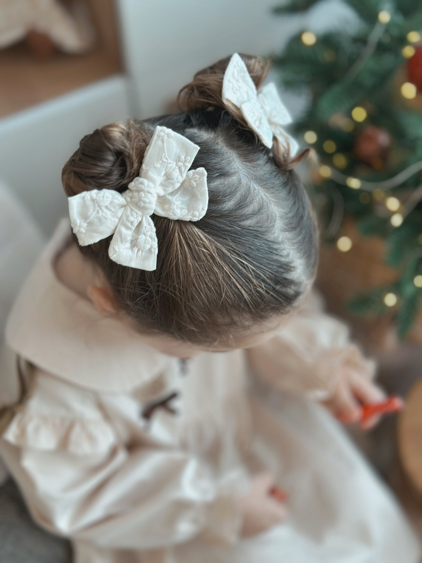 PINWHEEL PIGTAIL SET | EMBROIDERED LACE - BEIGE |