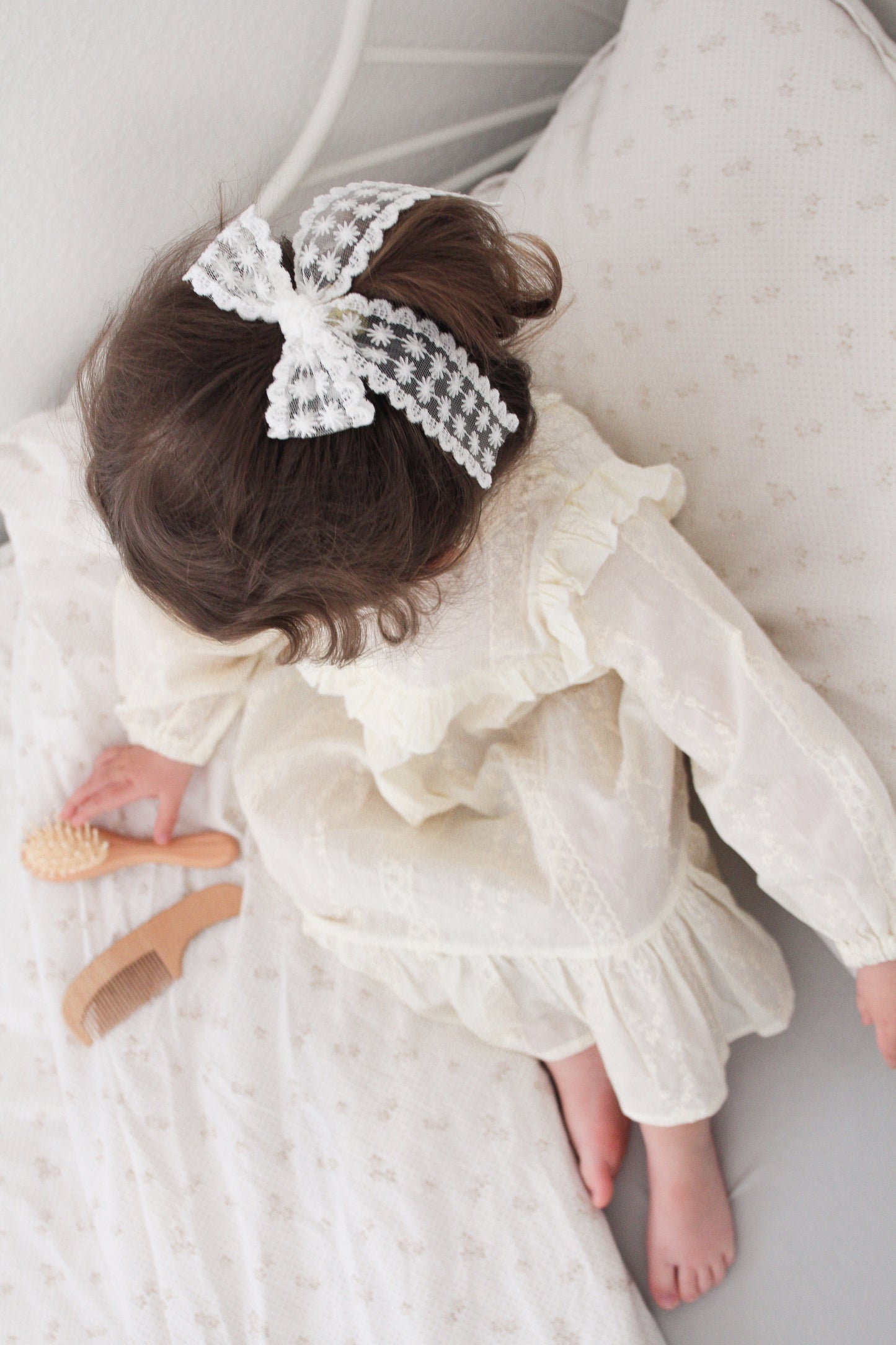 Lace fable bow | white |