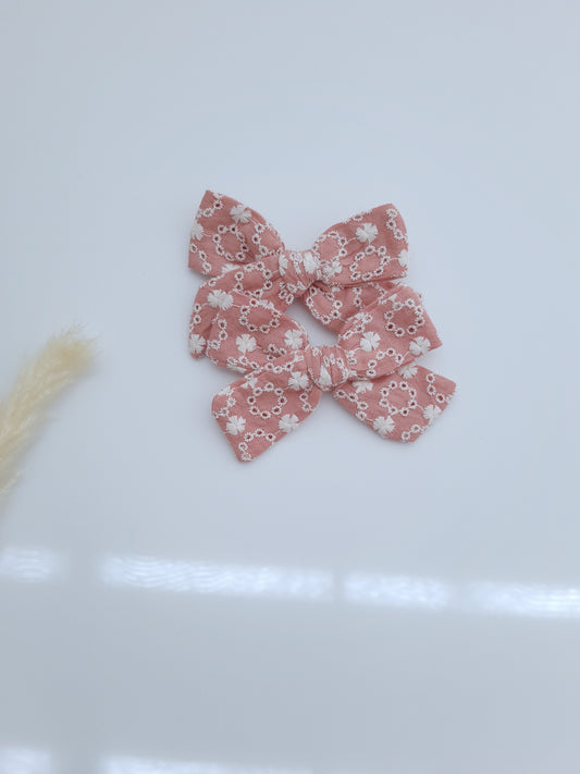 Schoolgirl Bow | Pink Lace Bow |